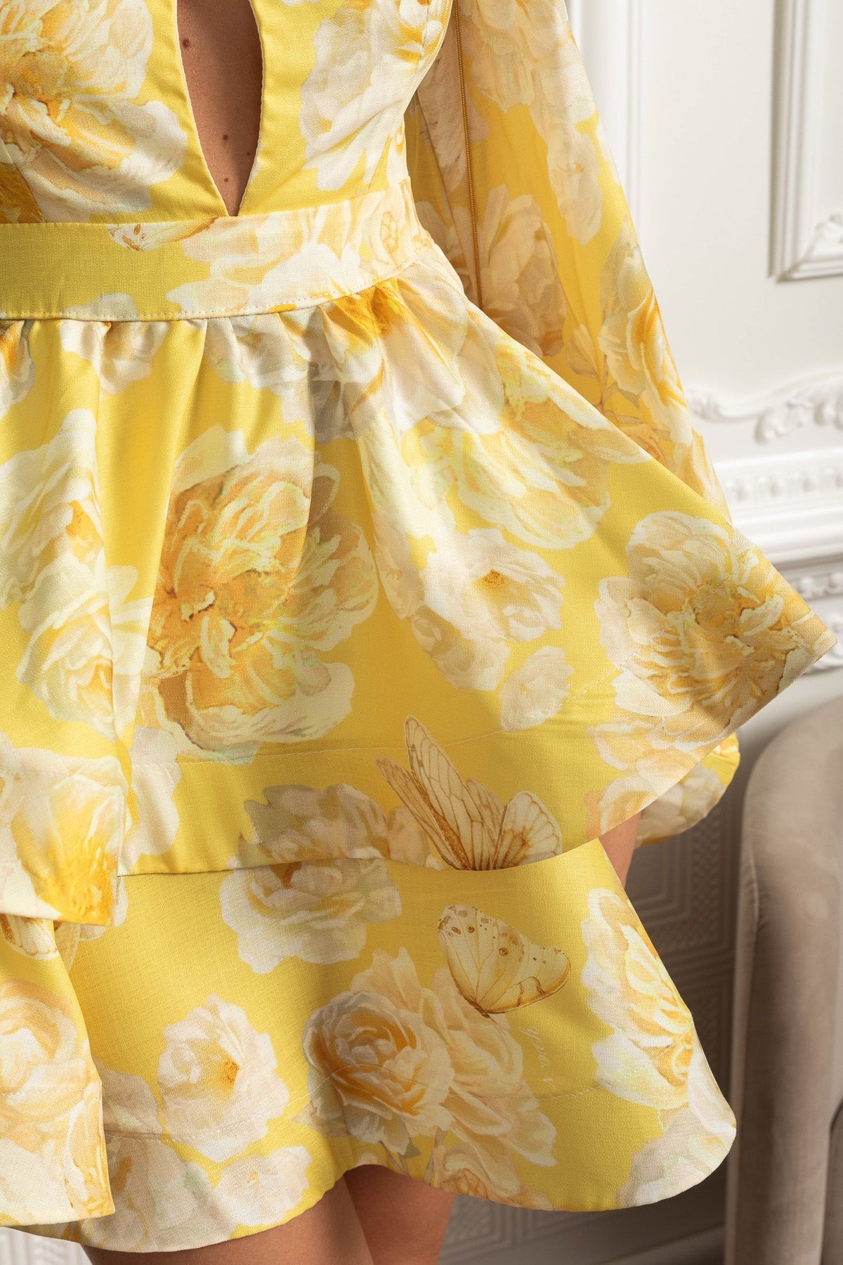 Rose Print Deep V-Neck Balloon Long Sleeve Tiered Peplum Mini Dress 4