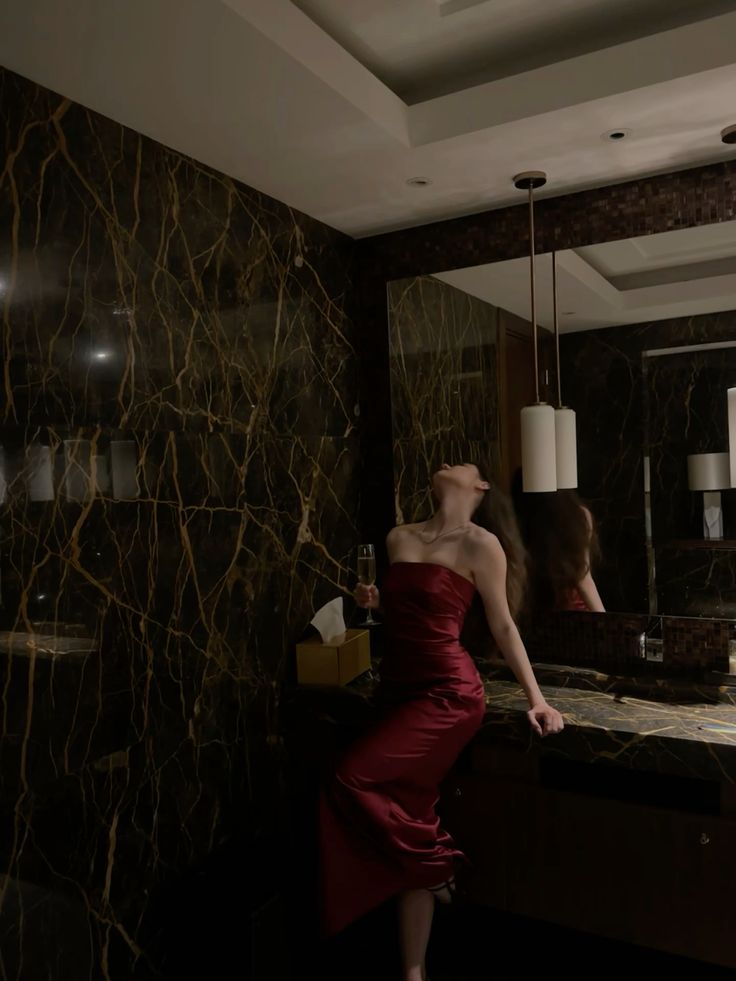 Sexy Mermaid Strapless Satin Burgundy Prom Dresses Long Party Dress SD2232