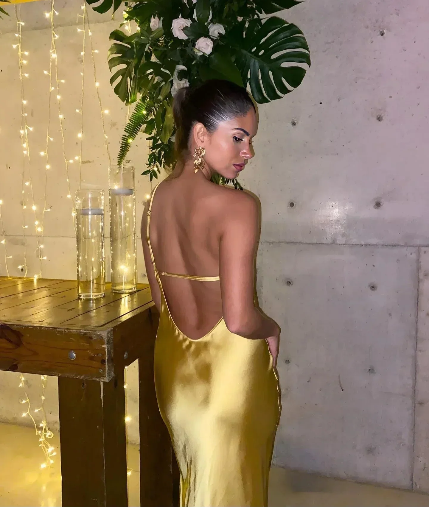 Backless Satin Slant Shoulder Solid Slit Long Dress - View 18