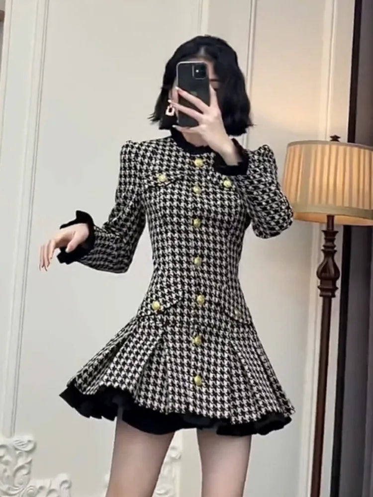 A Total Eclipse Of The Heart Skirt Set