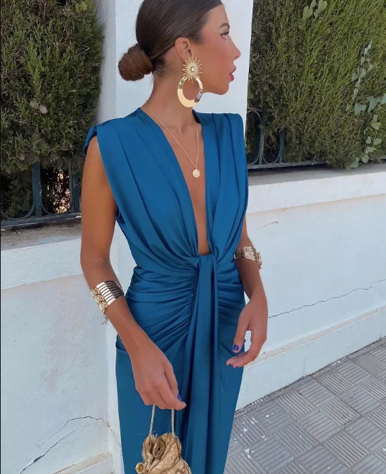 Yvaine - Elegant Pleated Dress Blue