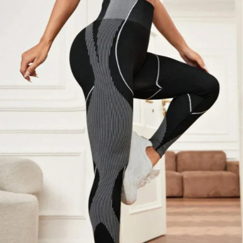 High Waist Seamless Curved Stripe Contour Fitness Leggings 4