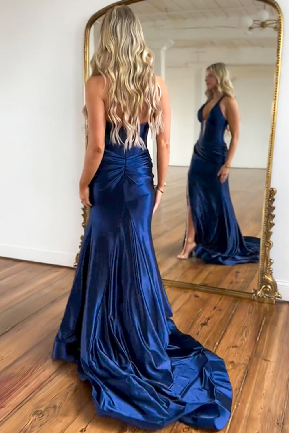 Sexy Red Mermaid Halter Neck Long Satin Prom Dress With Slit