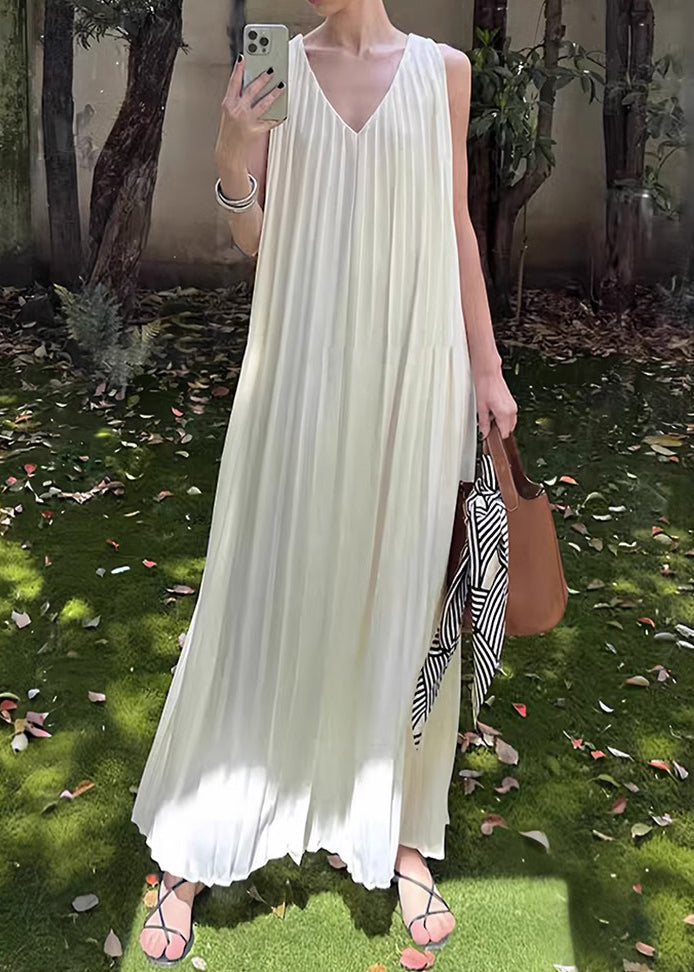 Chiffon Deep V-Neck Sleeveless Accordion Pleat Pocket Flowy Maxi Dress