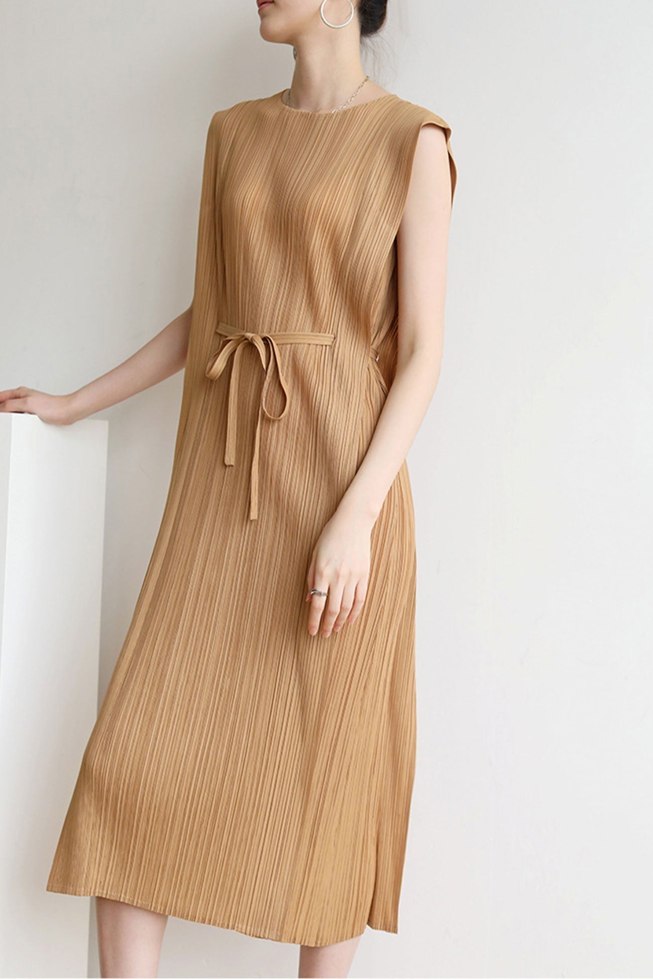 Lace Ruched Midi Dress