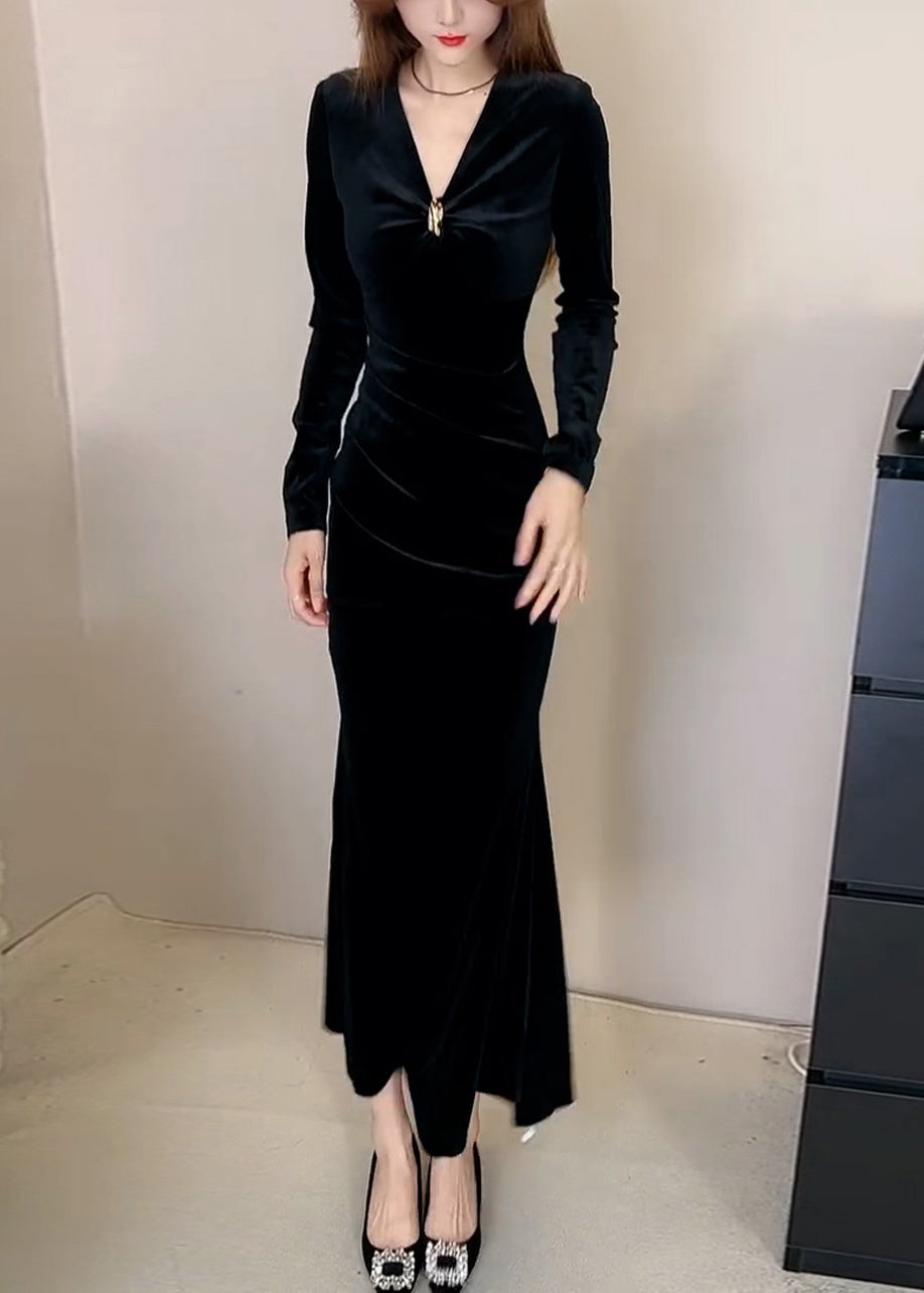 Velvet V-Neck Long Sleeve Ruched Brooch Bodycon Maxi Dress