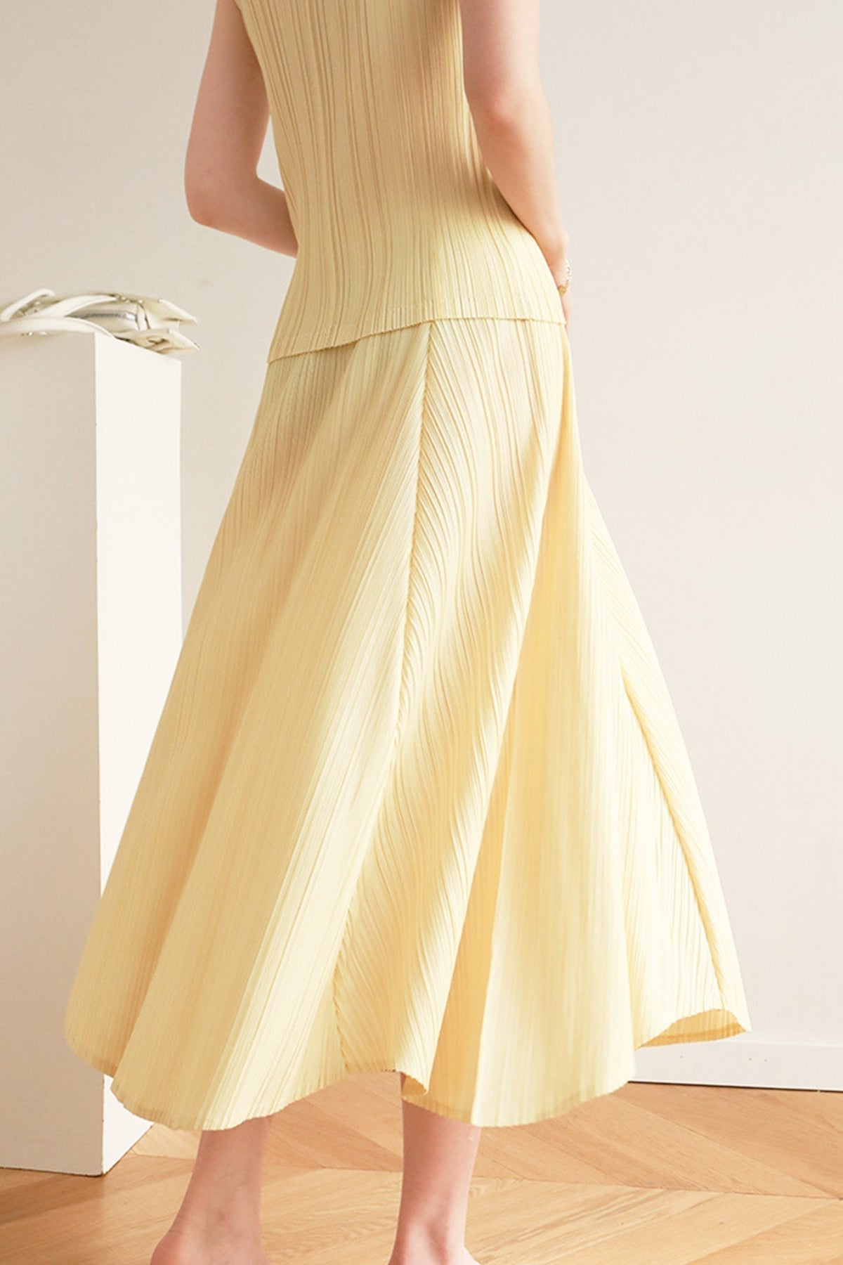 Elastic High Waist Plisse Pleated A-Line Midi Skirt 3