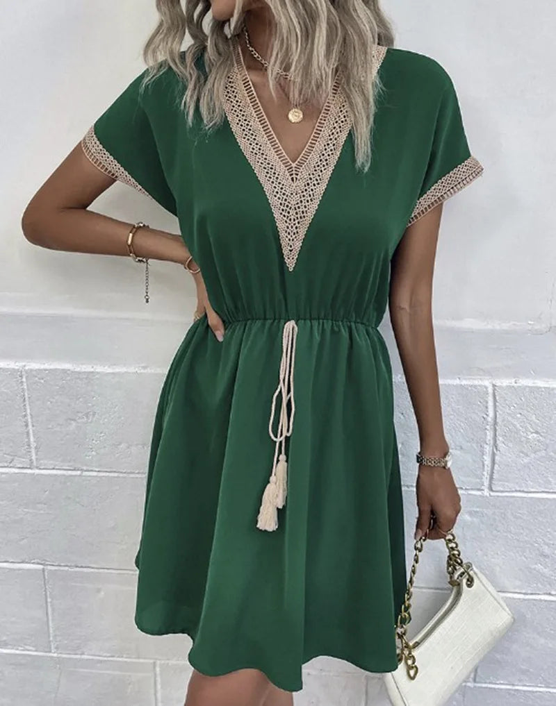 Lace V-Neck Panel Short Sleeve Midi Dress - View 10