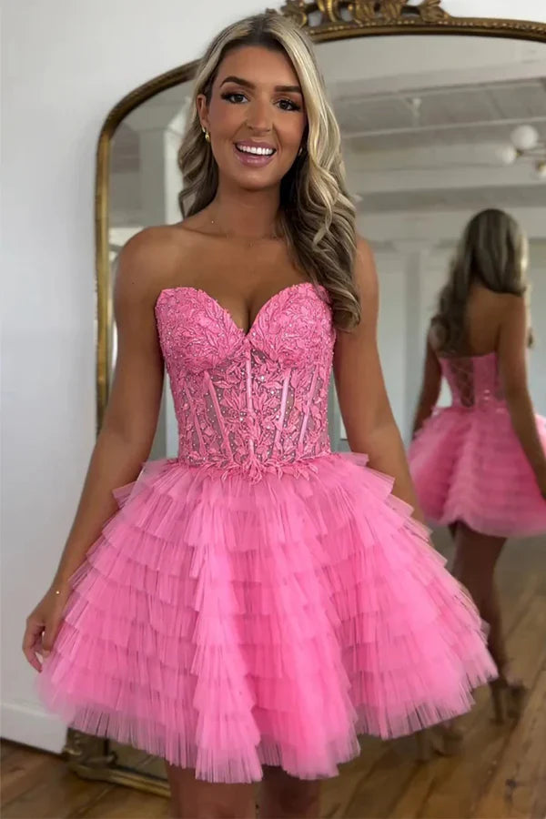 Stunning A-Line Sweetheart Lace Up Short Tiered Tulle Homecoming Dress