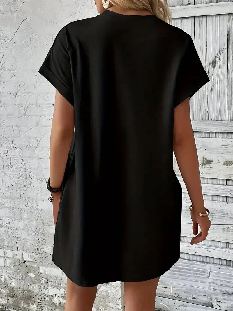 Short Sleeve Crew Neck Pocket T-Shirt Mini Dress