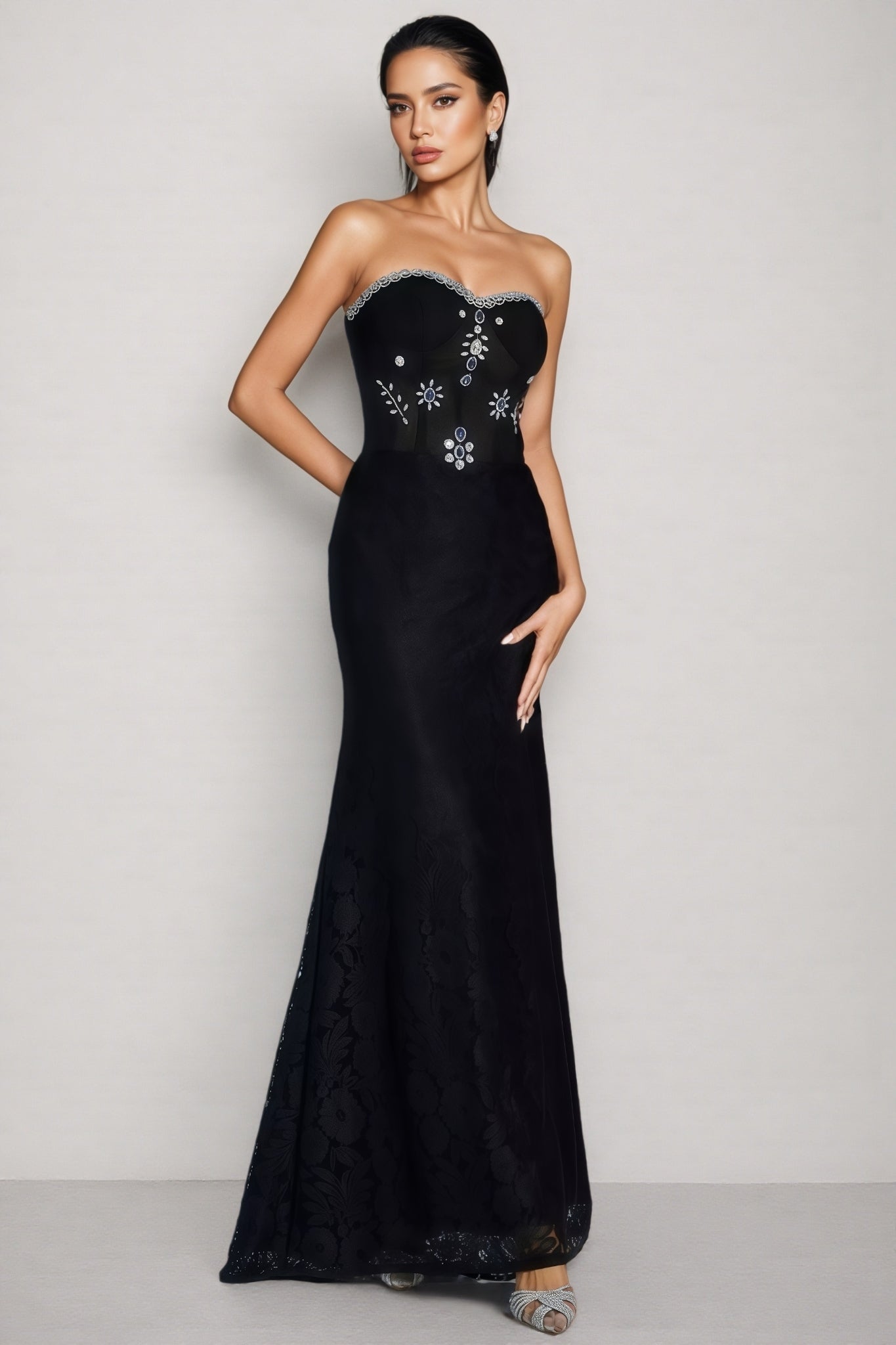 Crystal Embellished Strapless Sweetheart Mermaid Maxi Gown