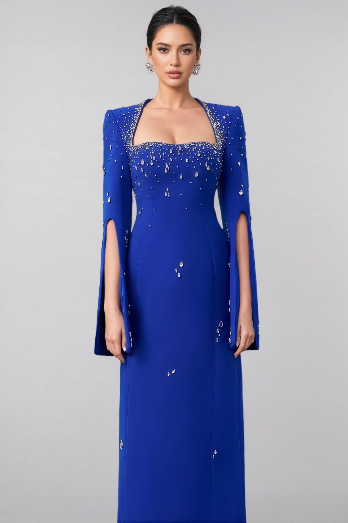 Sennad Velvet Satin Flared Sleeves Maxi Dress - View 3