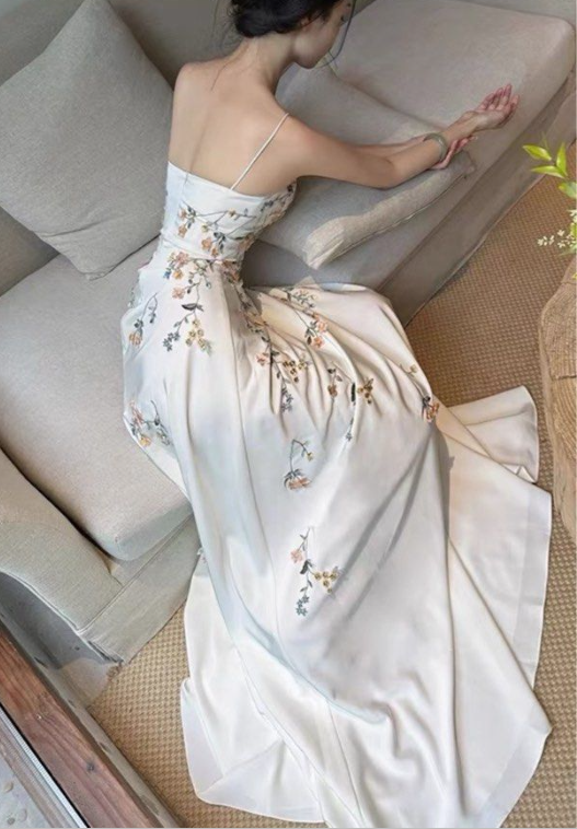 Spaghetti Straps White Satin Long Prom Dress,Elegant Evening Dress Wedding Dress With Appliques cc1543