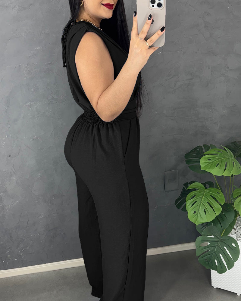 Elegant Chic Wide-Leg Jumpsuit with Pockets and Adjustable Straps