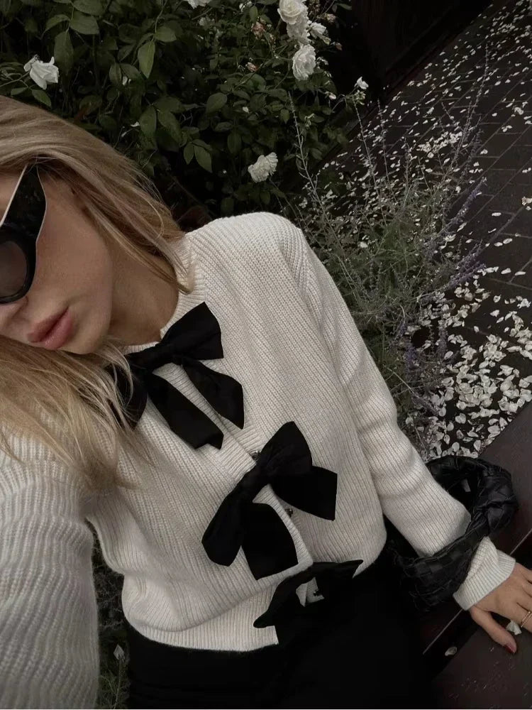 Crew Neck Long Sleeve Contrast Bow Front Ribbed Knit Cardigan