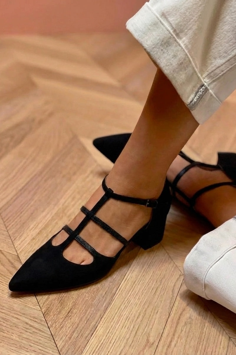 Suede Look Pointed Toe T-Strap Block Heel Pumps