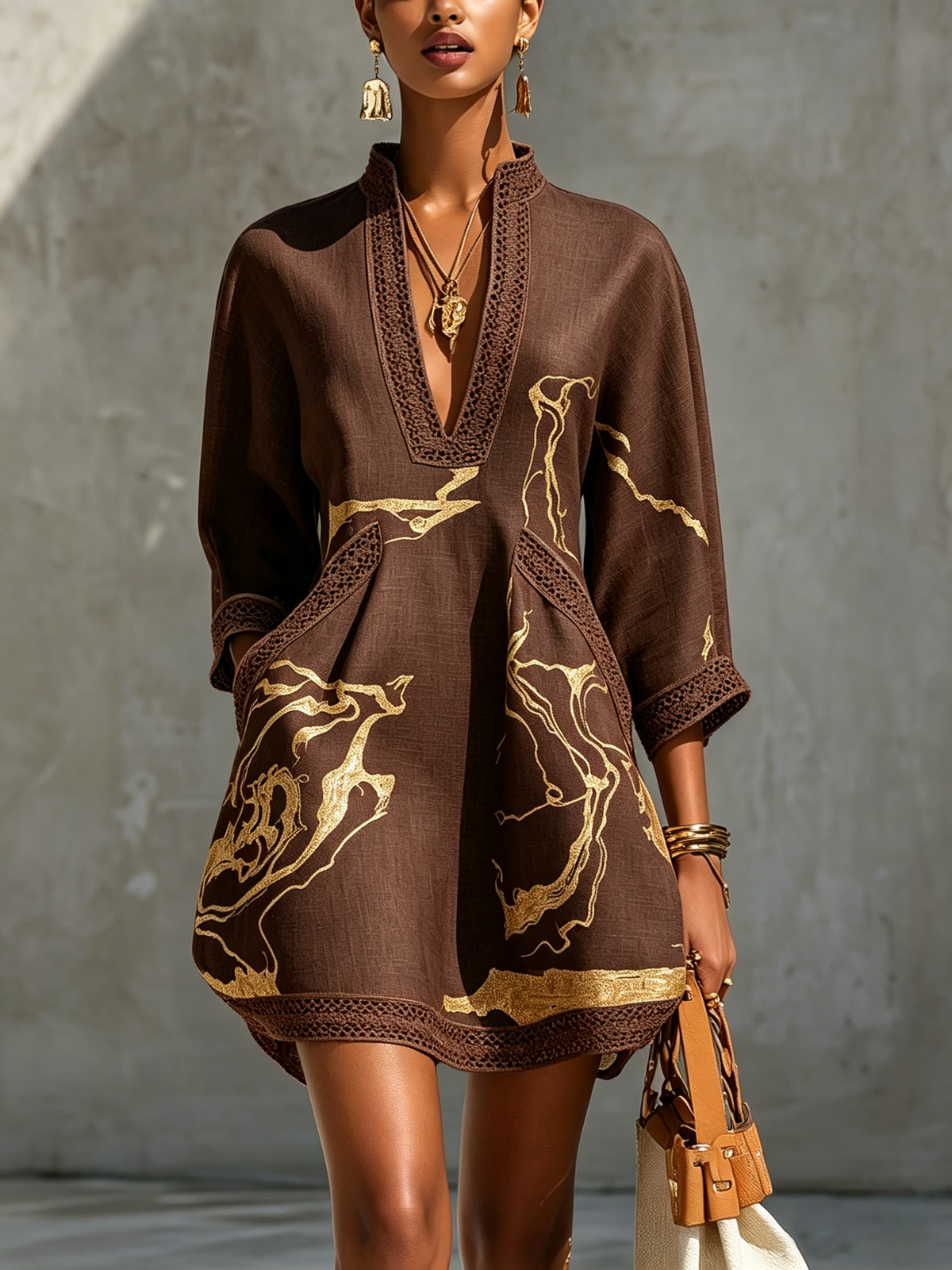 Dawn | Mini Dress in Black and Gold Lace