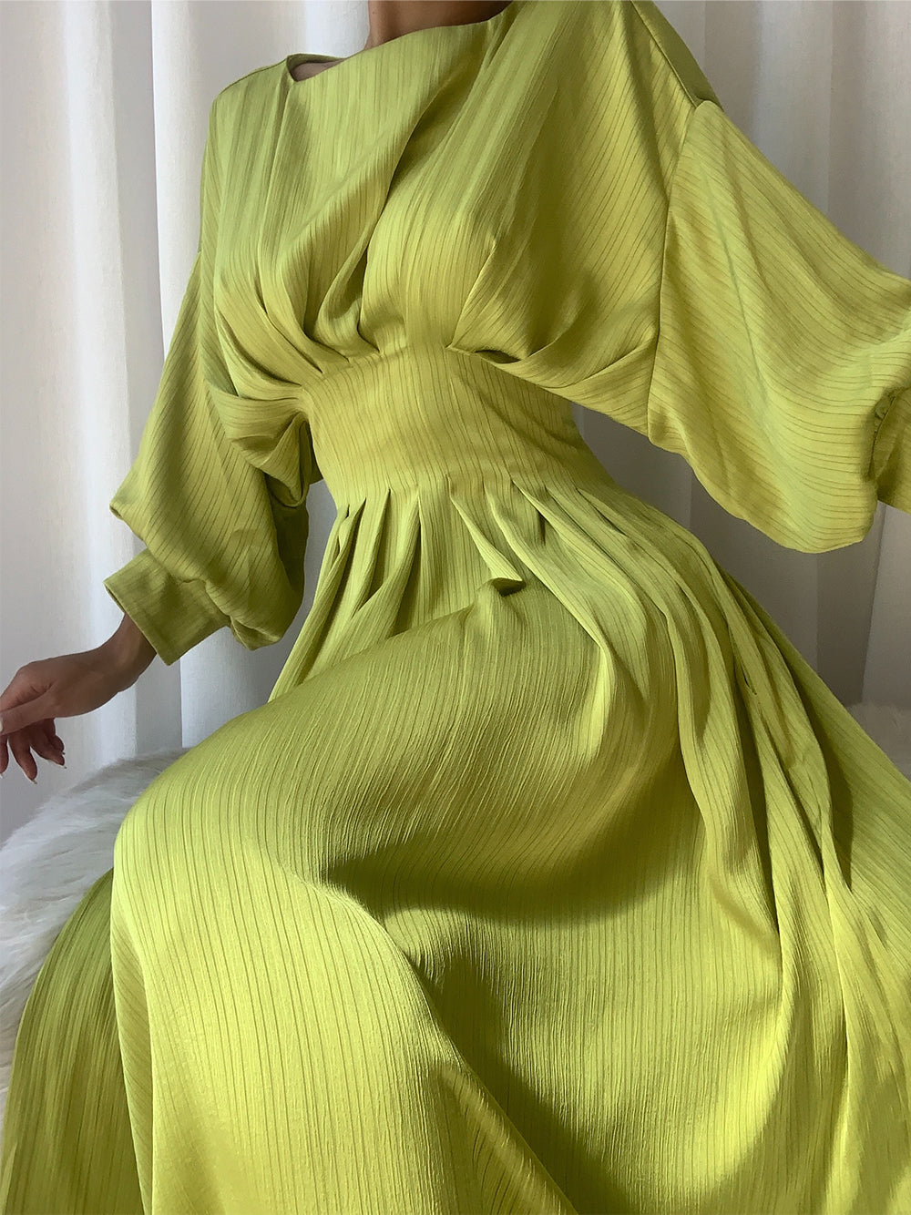 TAMI Midi Dress