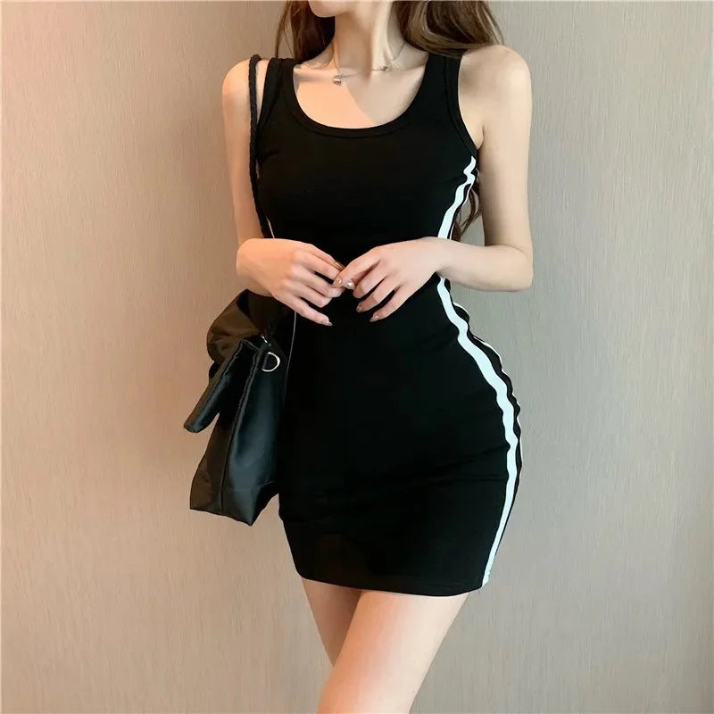 Morvenna Casual and Effortless Dress for Women Feminine Flowy Style