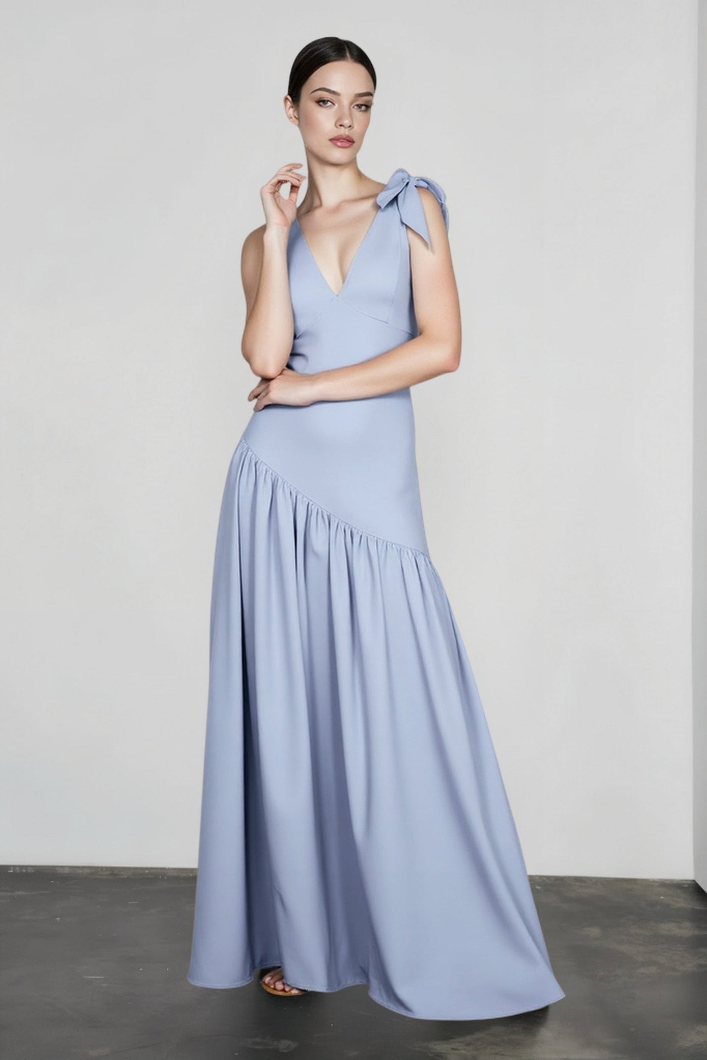 Elegant Bow Strap Fitted Flared Sleeveless Party Dress