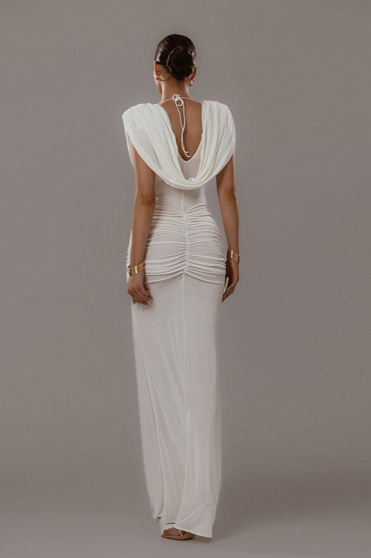 Elegant Solid Fitted Reception Dress