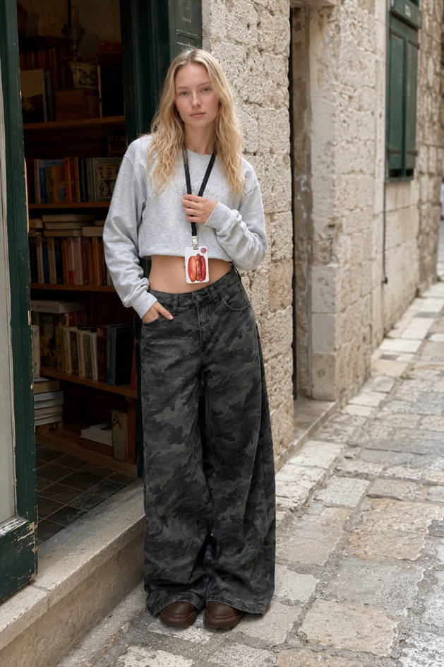 Camouflage Wide Leg High Waist Relaxed Jeans