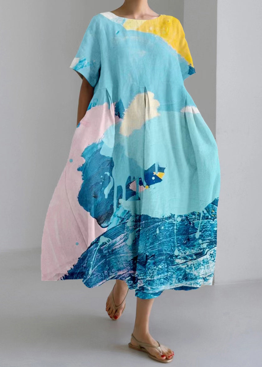 Beautifully Finished Dress in a Timeless Design