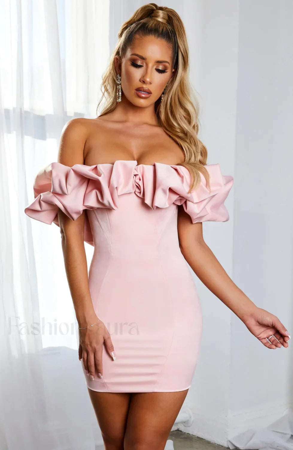 Allie Mini Dress Trendy - Baby Pink