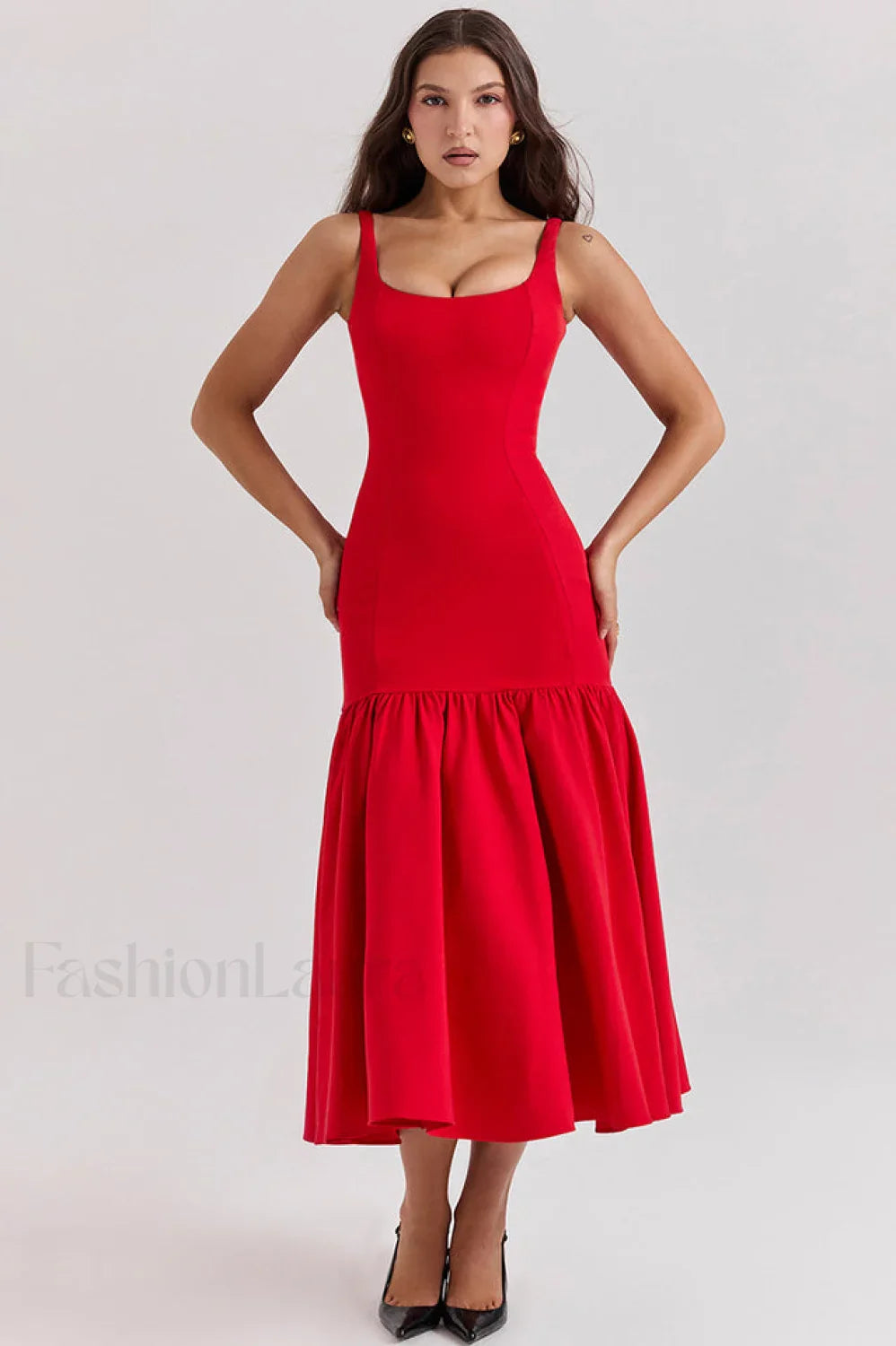 Amore Dropped Stylish Waist Midi Dress XS / Red