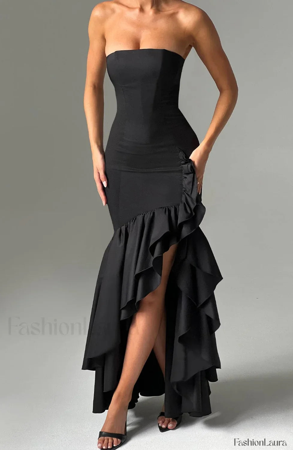 Angelina Maxi Graceful Dress - Black