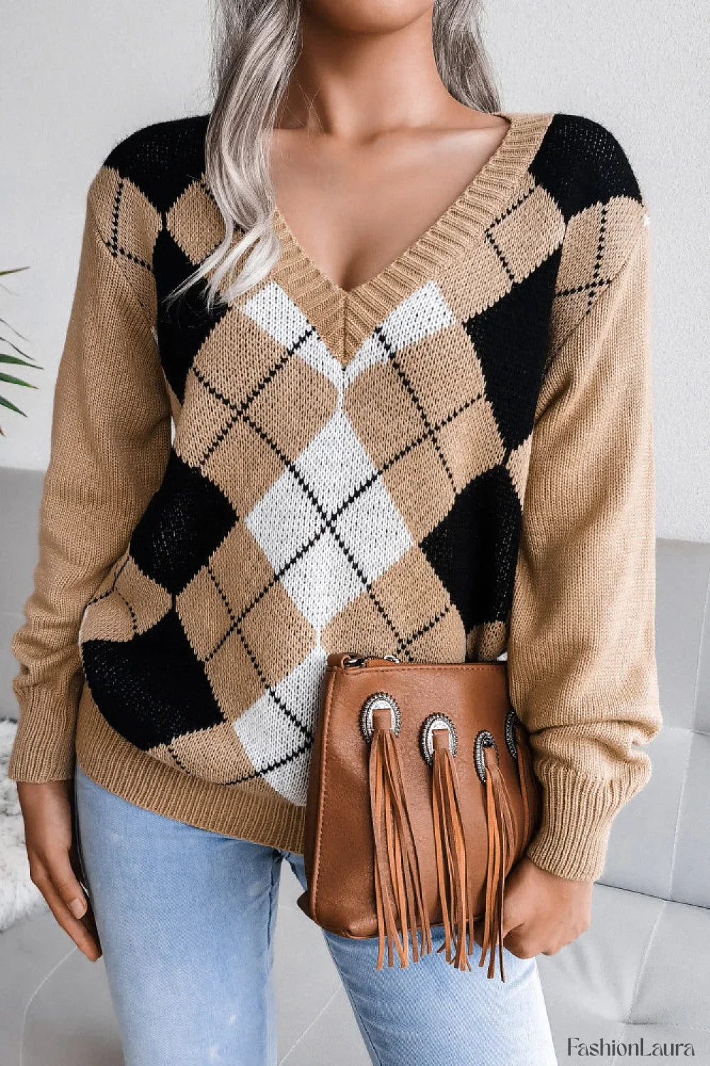 Argyle V-Neck Knit Pullover Sweater
