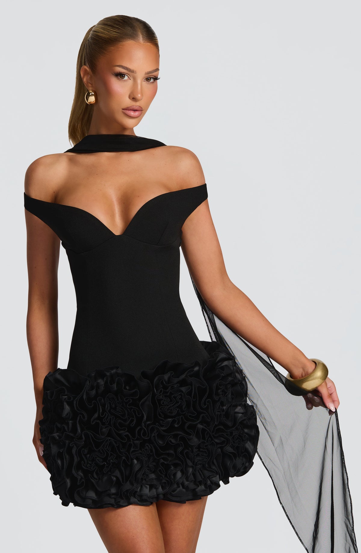 Off Shoulder Sweetheart Halter Neck Rosette Ruffle Hem Mini Dress 6
