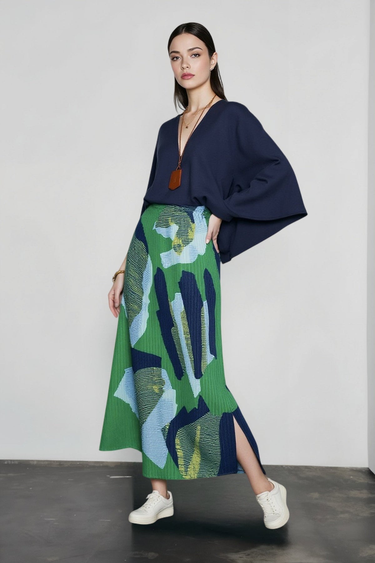 Abstract Print Pleated Side Split Straight Midi Skirt 2