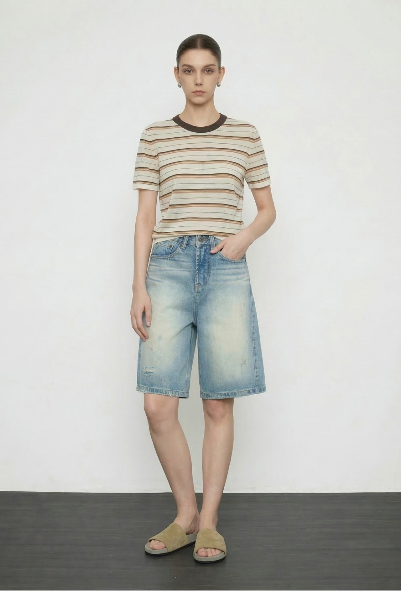 Vintage Wash Straight Cutoff Shorts