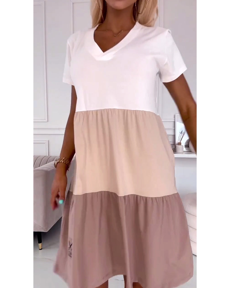Color Block V-Neck Short Sleeve Tiered Mini Dress