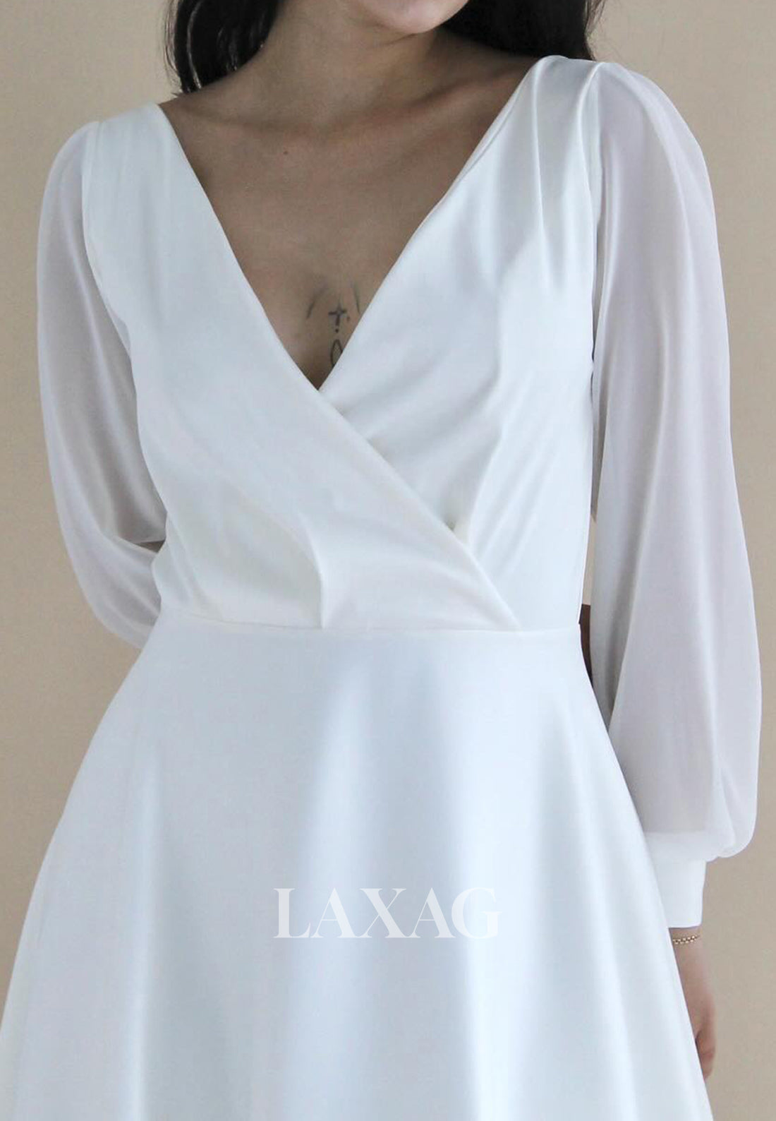 Deep V-Neck Long-Sleeves A-Line Wedding Dress Simple Pleated Chiffon Sweep Train Bride Gowns