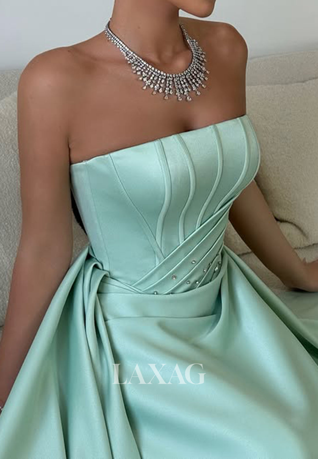 Tube Top Off-Shoulder Pleated Sweep Train Formal Gowns Sleeveless Beaded Satin A-Line Prom Dress