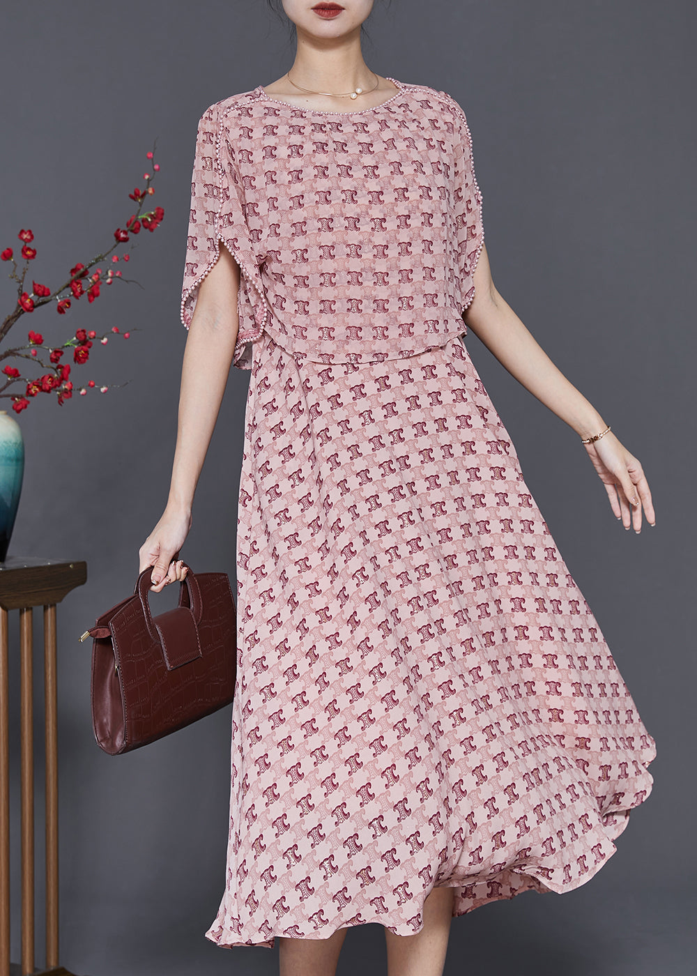 Classic Vintage & Enduringly Stylish Dress