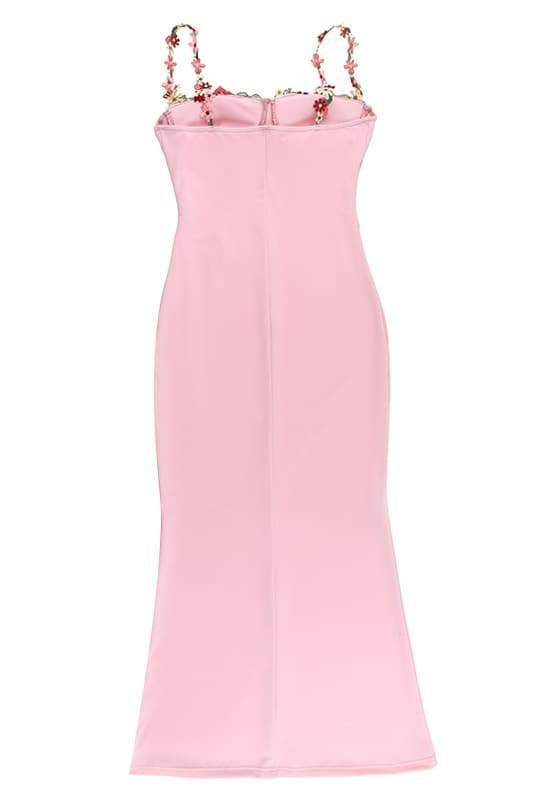 Leonor Chic Midi Dress with Flower Embroidery and Laces Elevated Occasion Wear