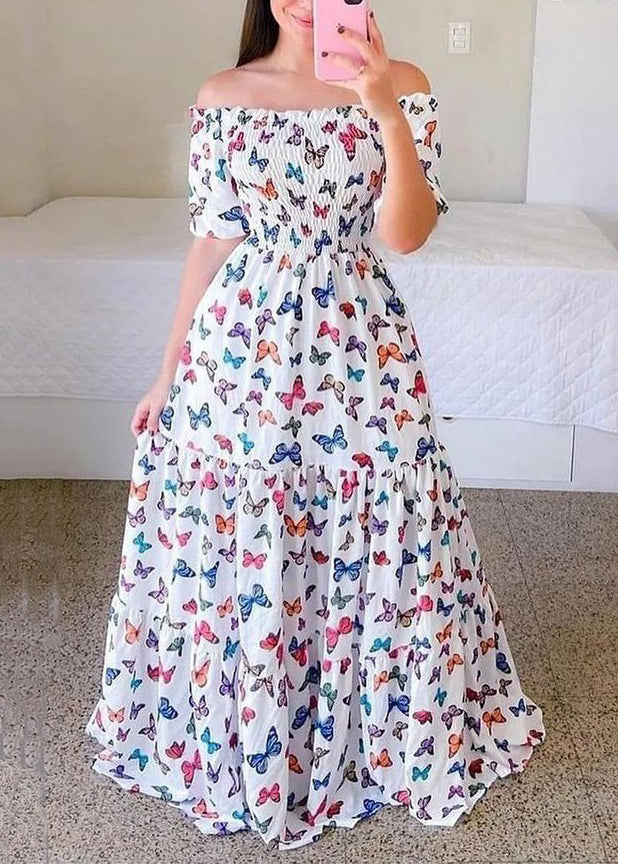 Beautifully Finished Dress in a Timeless Design