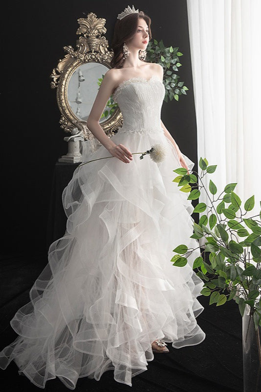 Retro Princess Strapless Tulle Ball Gown Wedding Dress