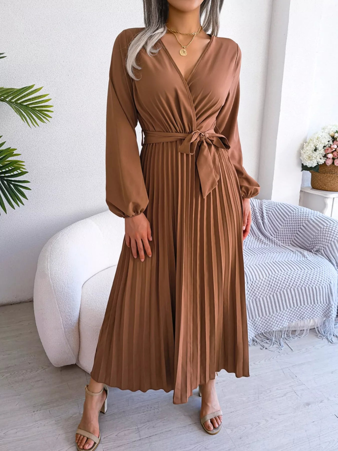 Elegant Pleated Front Tie Long Sleeve Dress Caramel