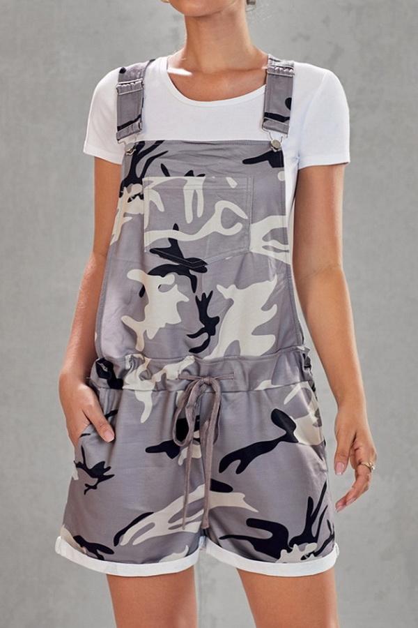 Camouflage Printed High-waist Strap Shorts