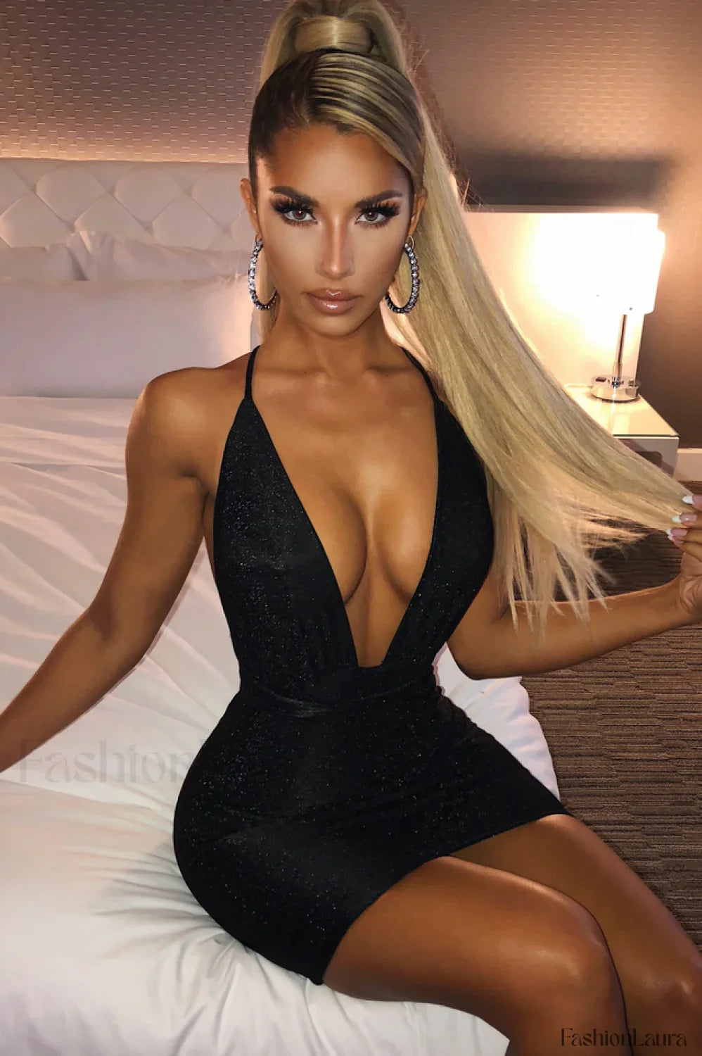 Capri Elegant Mini Dress