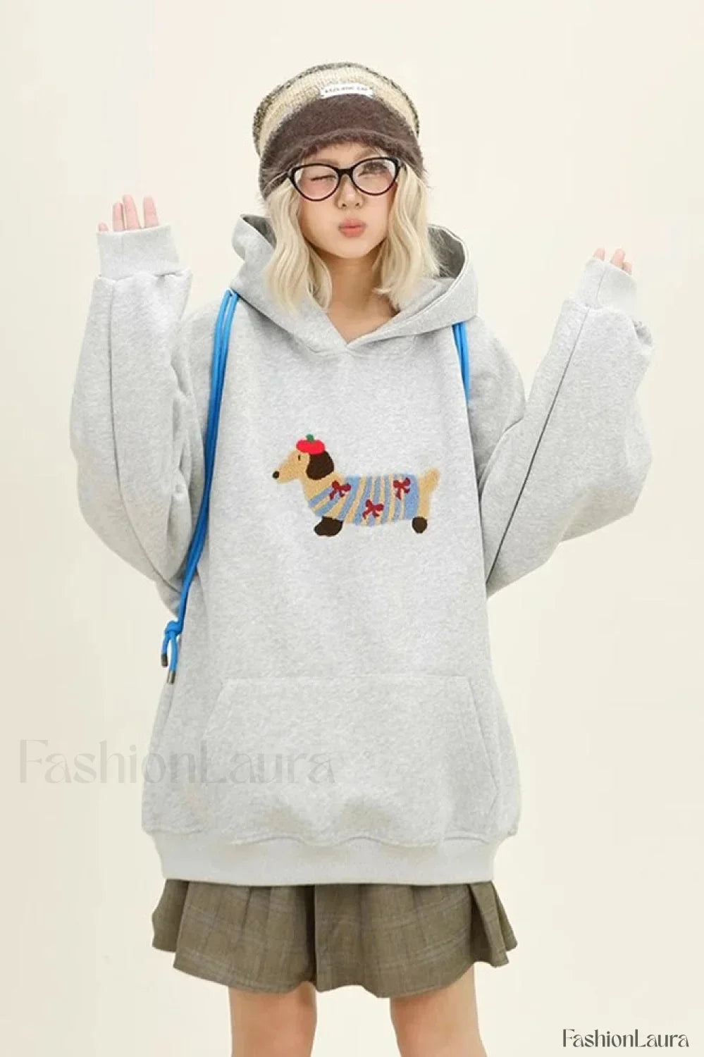 Cartoon Dog Embroidery Hooded Sweatshirt