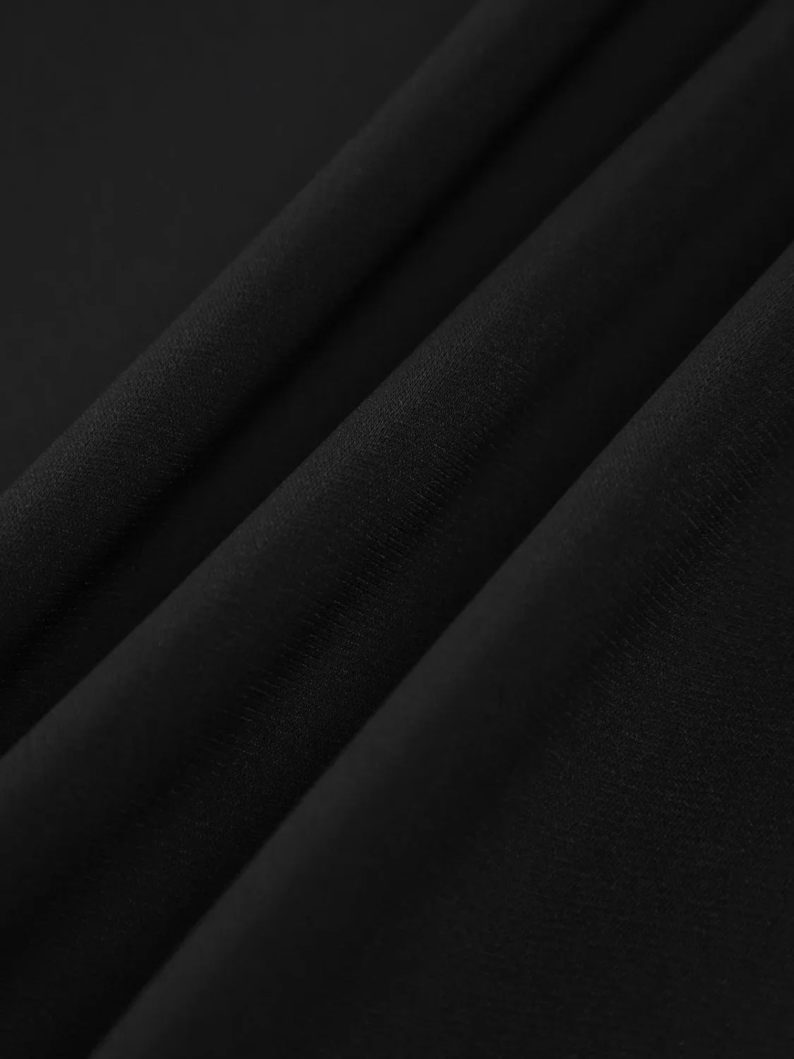 Chiffon Low Cut V-neck Modern Pleated Zip Mini Dress