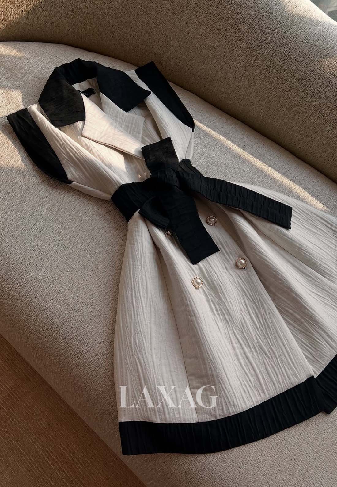 Sleeveless Short A-Line Homecoming Dress Pleated Two Tone Paneled Party Gowns with Belt