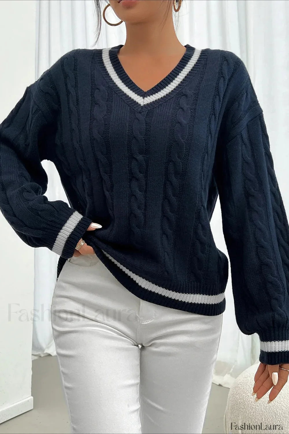 Colorblock Cable Knit V Neck Sweater