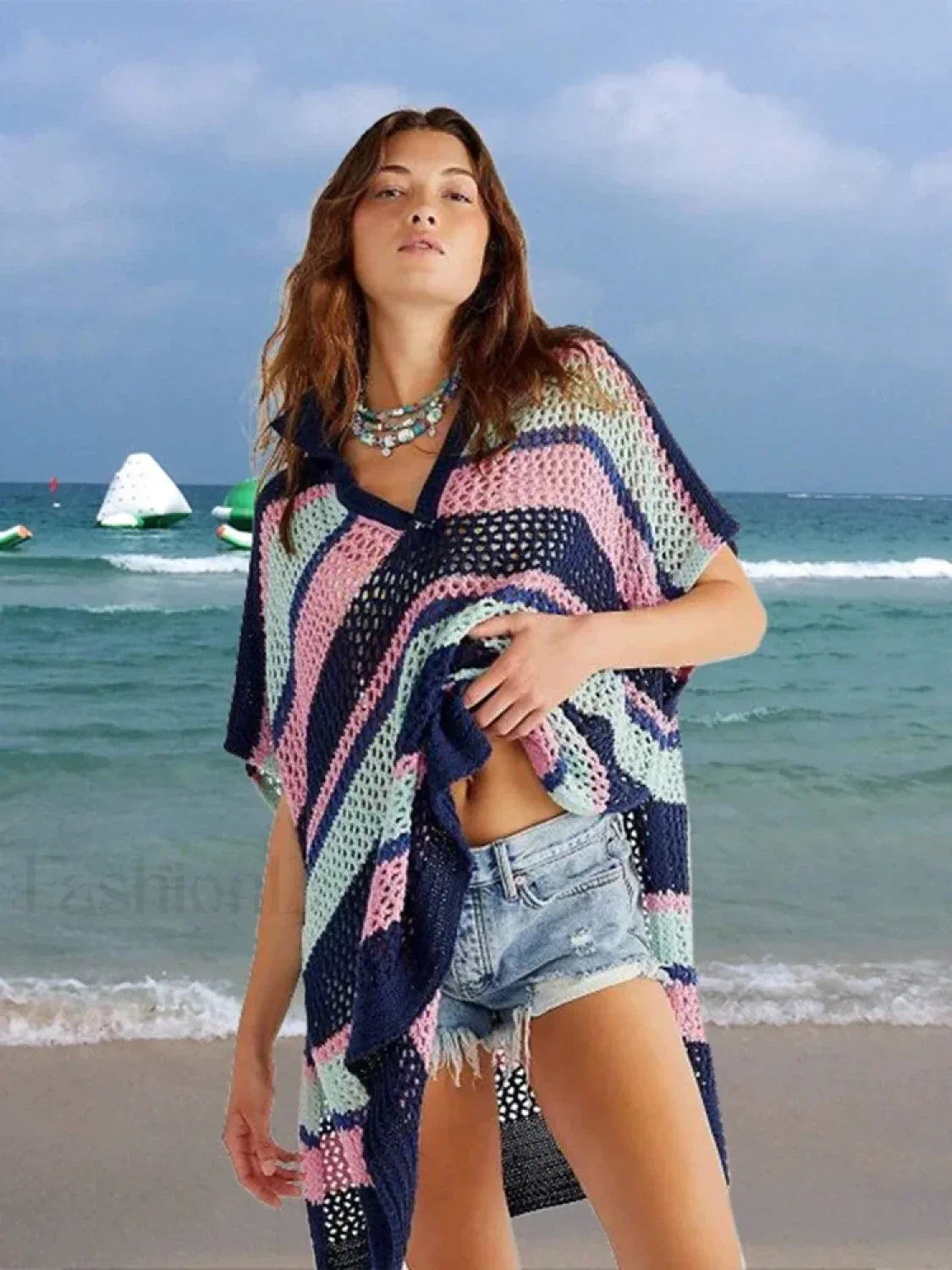 Contrast Color Slit Cut Hollow Cover Up