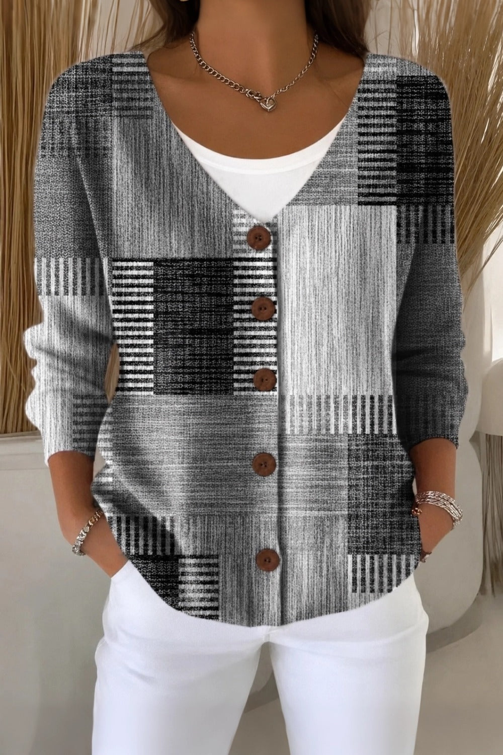 Women Elegant Abstract Graphic Knit Cardigan